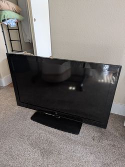 40" Westinghouse LCD TV - 1080p