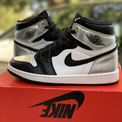Jordan 1 Silver Toes SIZE 8.5 W