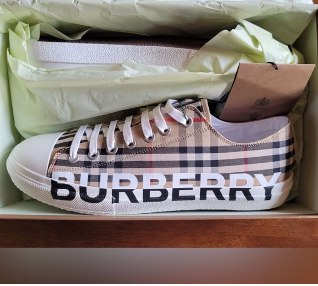 Burberry Men’s Shoe Size 11.5 US , EUR 45