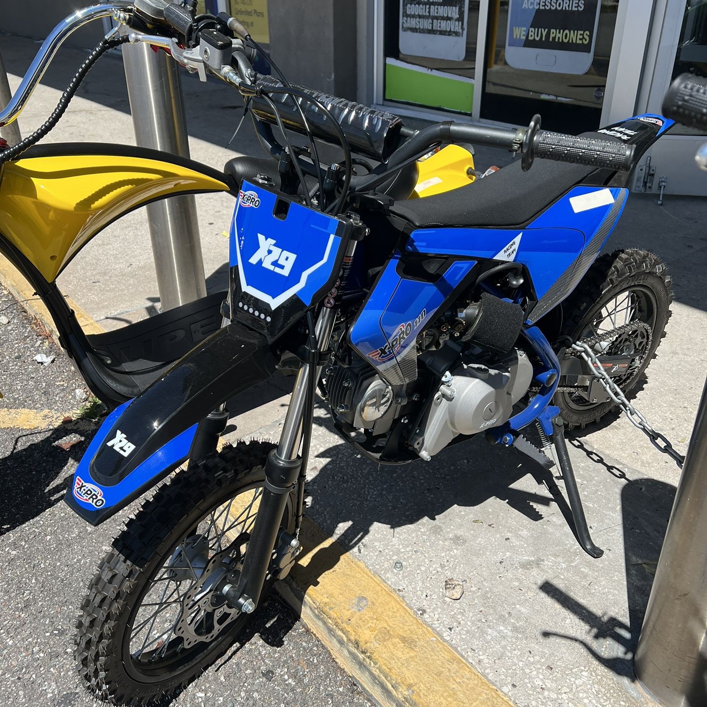 X Pro 110cc Bike! Finance For $50 Down Payment!