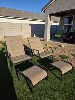 2 lawn chairs