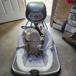 Graco Baby Swing With Vibration