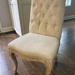 Stately Supportive Upholstered Tufted Chair For Desk , Entry Way Or Head Of Dining Table