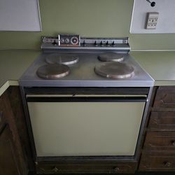 Electrical Vintage Range