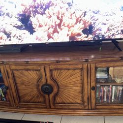 Tommy Bahama 80 Inch Long TV Table 