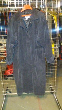 Women's coat size xl