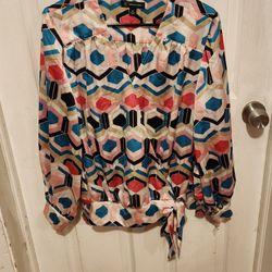 NEW INC International Concepts Long Sleeve Blouse.  Beautiful, silky shirt with small plunge, botton sleeves, and bottom bow.  Size 0X.   From a clean