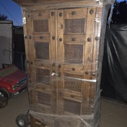 Very Nice Vintage Antique Armoire 