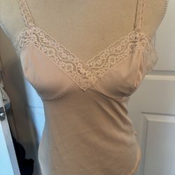 Cream lace Vassarette camisole with adjustable straps