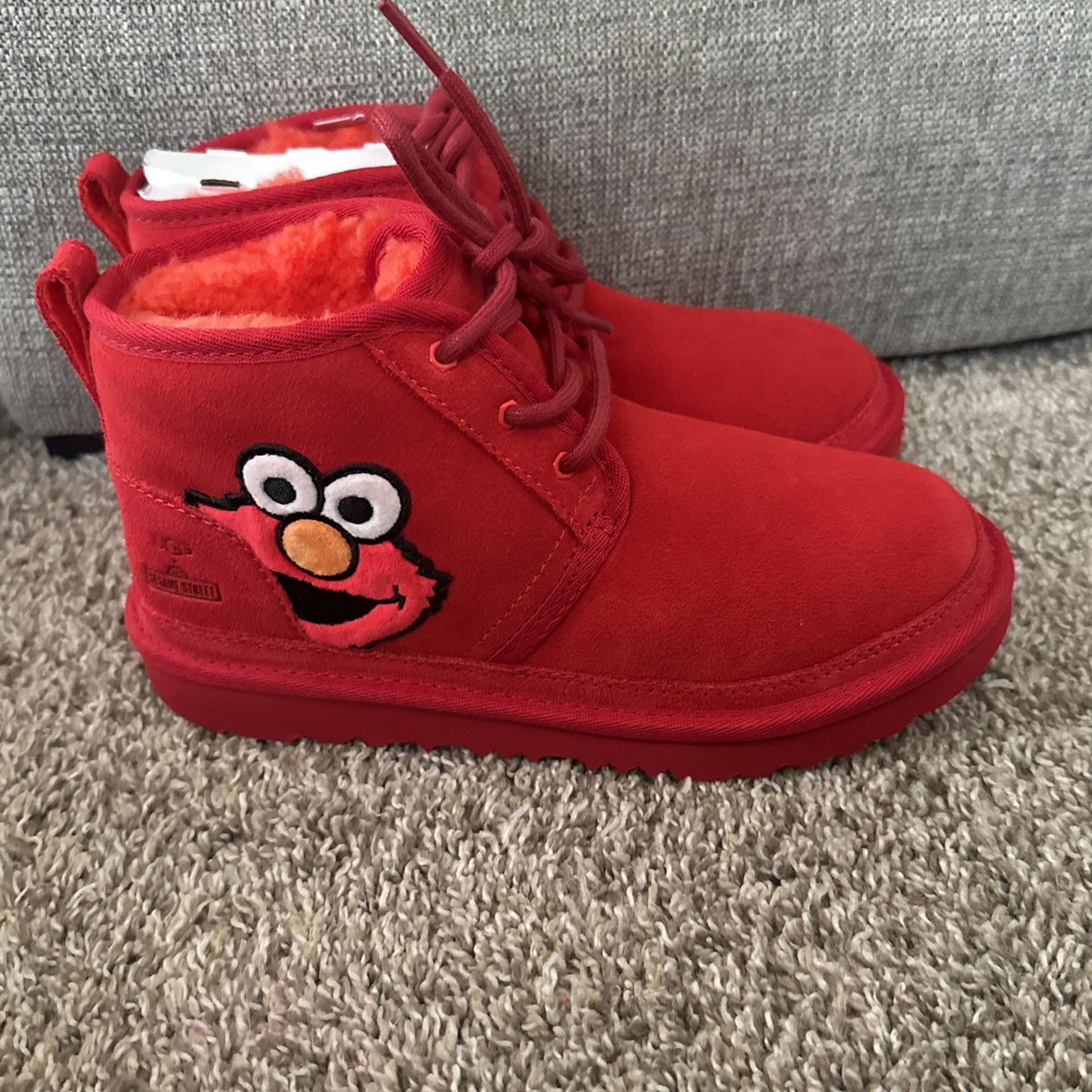 Elmo Ugg