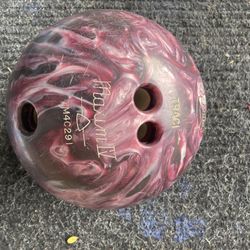 Ebonite Bowling Ball 10-12lbs