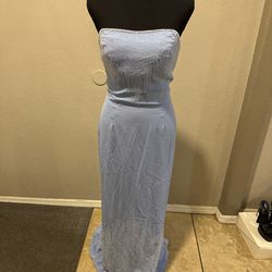 Light blue strapless maxi dress with beaded details #prom #eveningwear #formal Size 8  Alteration were made the length shorter from the front  The mea