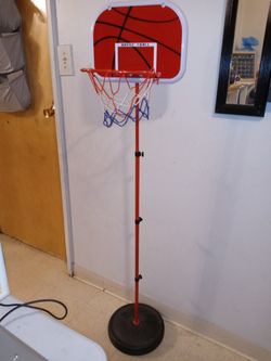 Kids basketball hoop