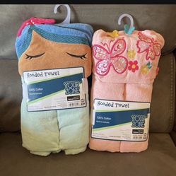 Baby Girl Hooded Towels