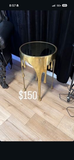 Custom Table