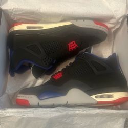 Jordan 4 Retro Rare (Gold Lettering ) Size 11.5