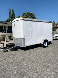 Enclosed cargo Trailer