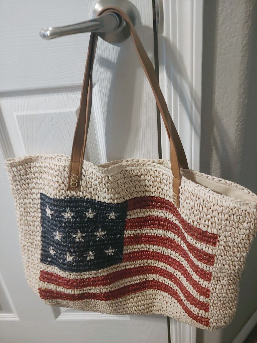 Straw Studio Beach Tote/Bag with American Flag