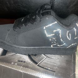 Y2K Rhinestone Black DC Shoes- 7Mens/9W