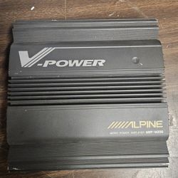 Alpine Amplifier 