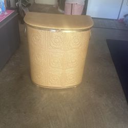 Vintage Laundry Hamper 