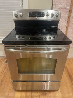 GE Electric Range
