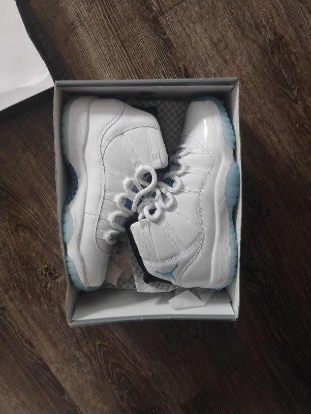 Jordan 11