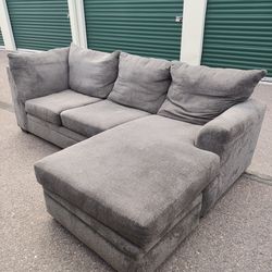 Sectional Couch (free delivery) 