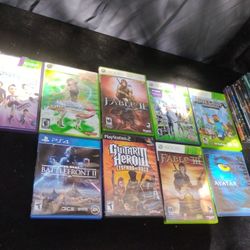 Collection of video games for Xbox 360, PlayStation 2, and PlayStation 4. Includes Fable III, Minecraft, Kinect Sports: Season Two, Fable II, Guitar H