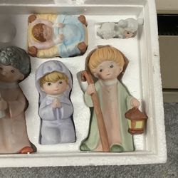 Vintage Nativity Set, Homco 5 Pieces