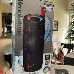 Brookstone Acoustic Funk Wireless Boombox Speake