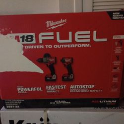 Milwaukee Hammer Drill And Impact Combo Kit 