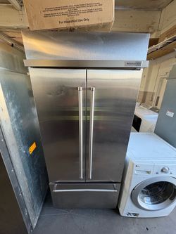 2025 KitchenAid 36” Built In Refrigerator