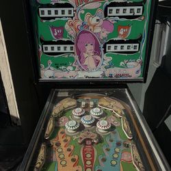 Honey Williams 1971 Pinball Machine