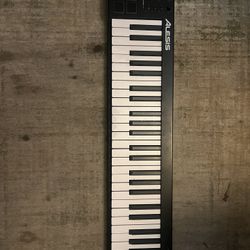 Alesia V49 Midi keyboard