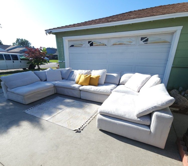 Mathis Brothers 6pc Cloud Couch Set