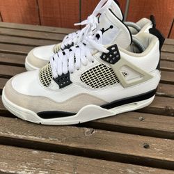 Jordan 4s