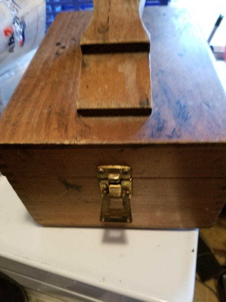 Vintage Wood Shoe Shine Box With Brushes