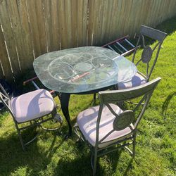 Free Dining Room Table And Chairs 