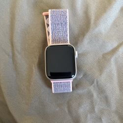 Apple Watch SE 2 GPS(2023) 40 mm