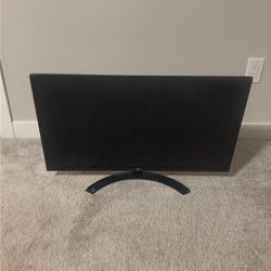 32” LG Monitor in Great Condition