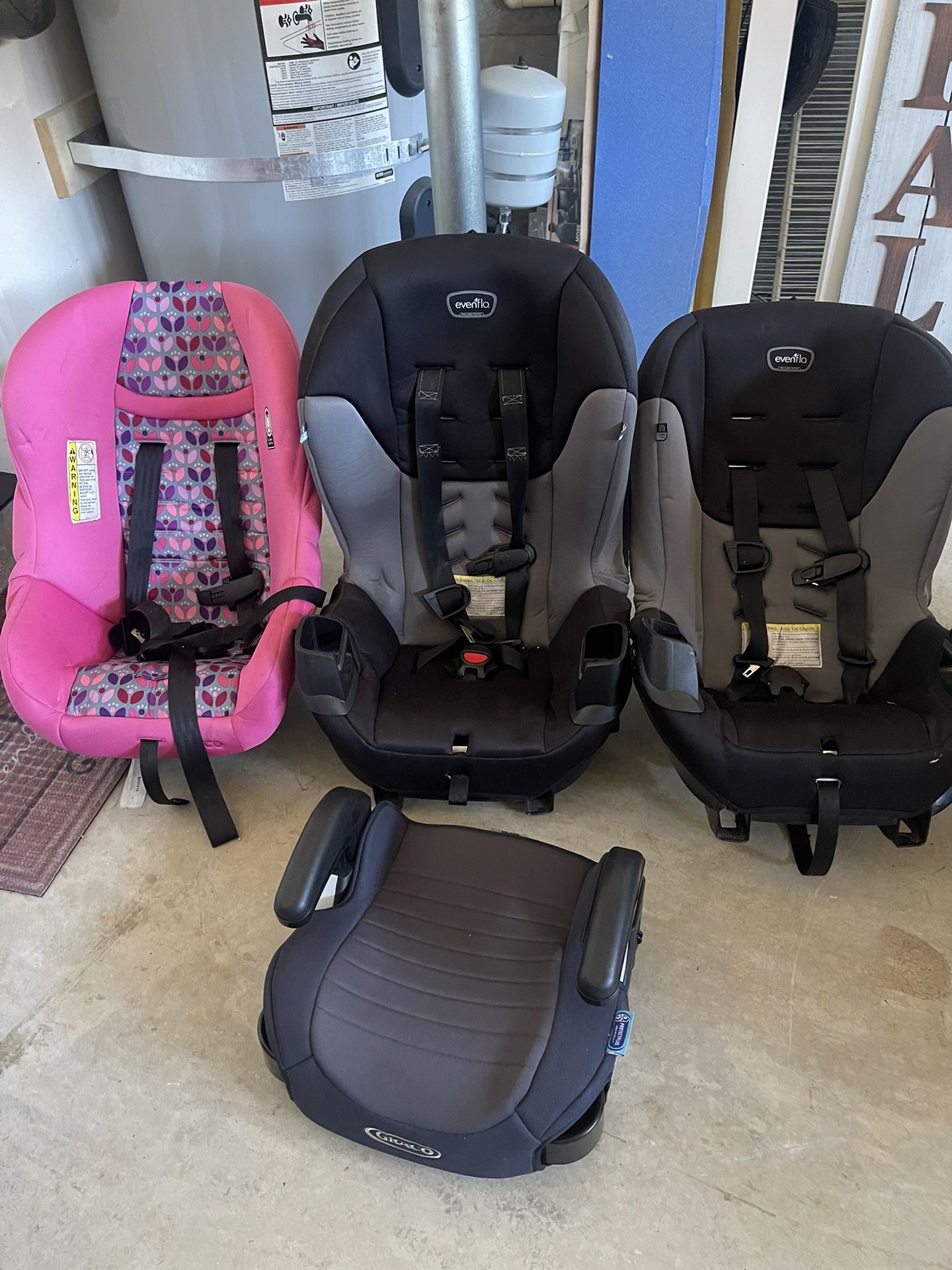 Slightly used Car seat