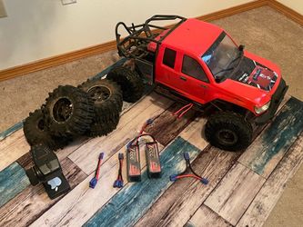 Axial RC  Scx6 Rock Crawler Truck with Extras