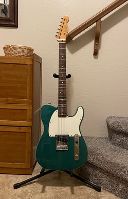 Squier Classic Vibe Custom Esquire