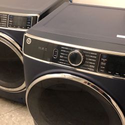 GE Washer And Dryer Set