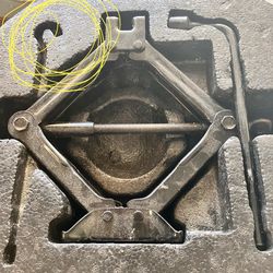 Jack Kit for Hyundai Sonata•Please read description