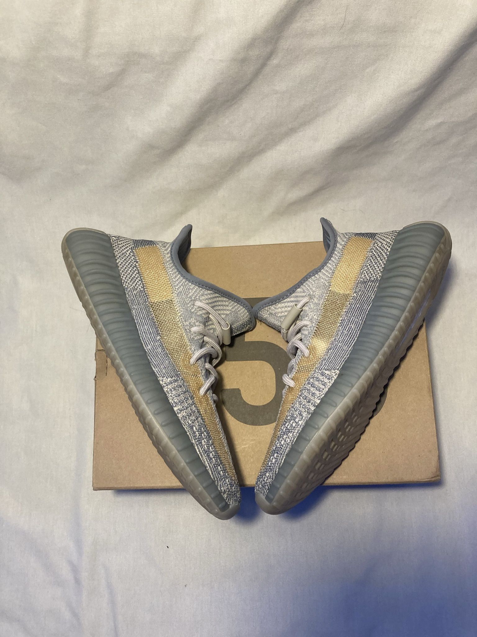 Yeezy 350 V2 Israfil Size 7.5m 9w