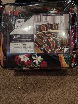 New Cal- King  I Blanket 2 Pillow Cases Nice For 50.00