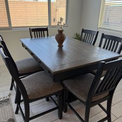 Ashley Furniture Table And 6 Chairs