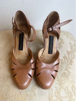 Arika Nerguiz Leather Argentine Tango Shoes Size 4.5
